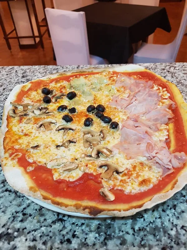 Pizzas